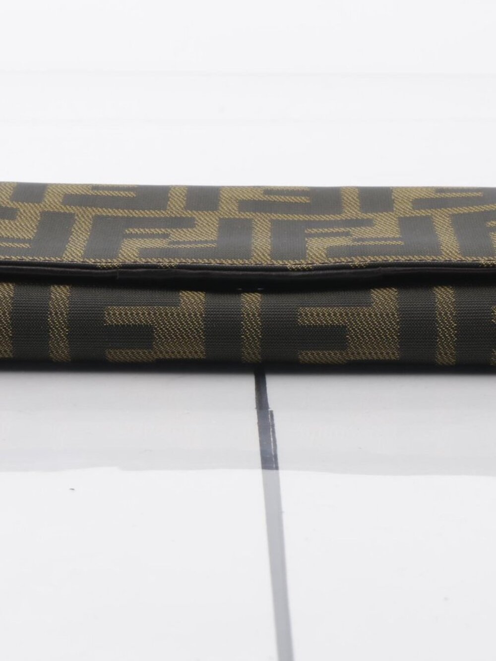 Fendi Long Wallet - Picture 3 of 6